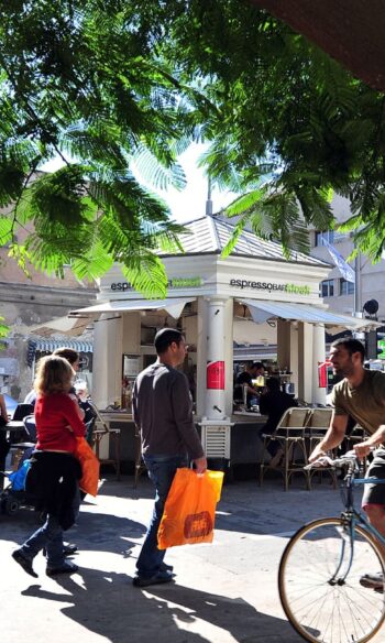 Street scene in Tel Aviv.